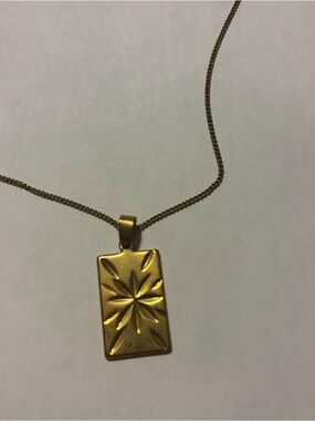 Gold-tone Rectangular Starburst Pendant Necklace